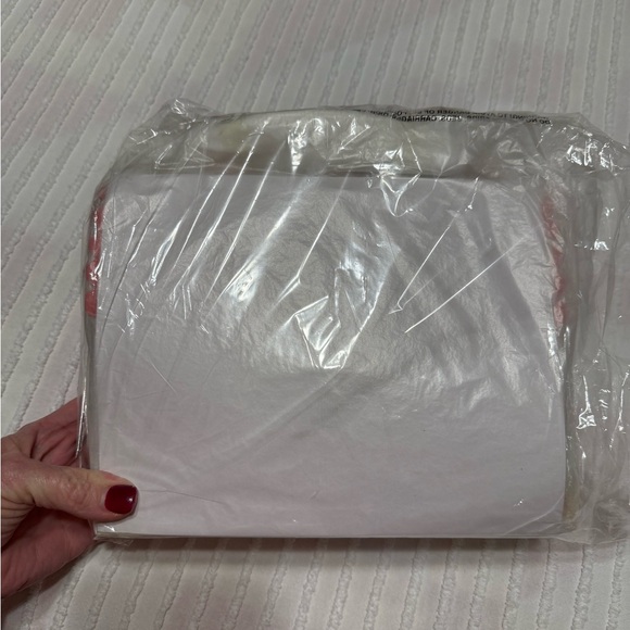 Loungefly Funko Villainous Valentines Crossbody Bag Retro Design 🆕🆕🆕 - Picture 8 of 11